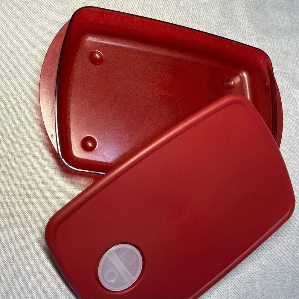 Tupperware Rock N Serve Rectangular Vented Microwave Reheatable 1.4L, 3381B-1.